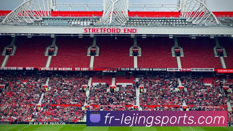 足球运动员达的成长之路与职业生涯的辉煌成就探讨